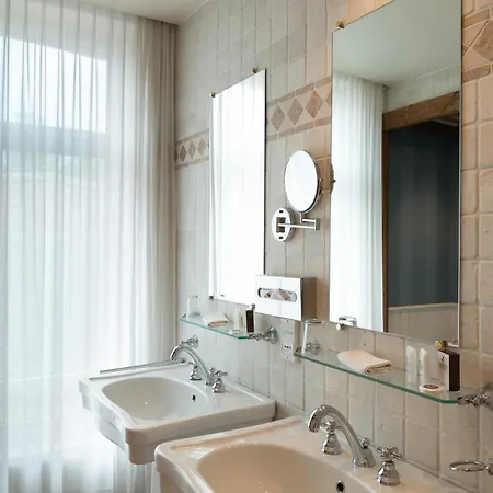 Martin'S Relais Hotel Brugge Buitenkant foto